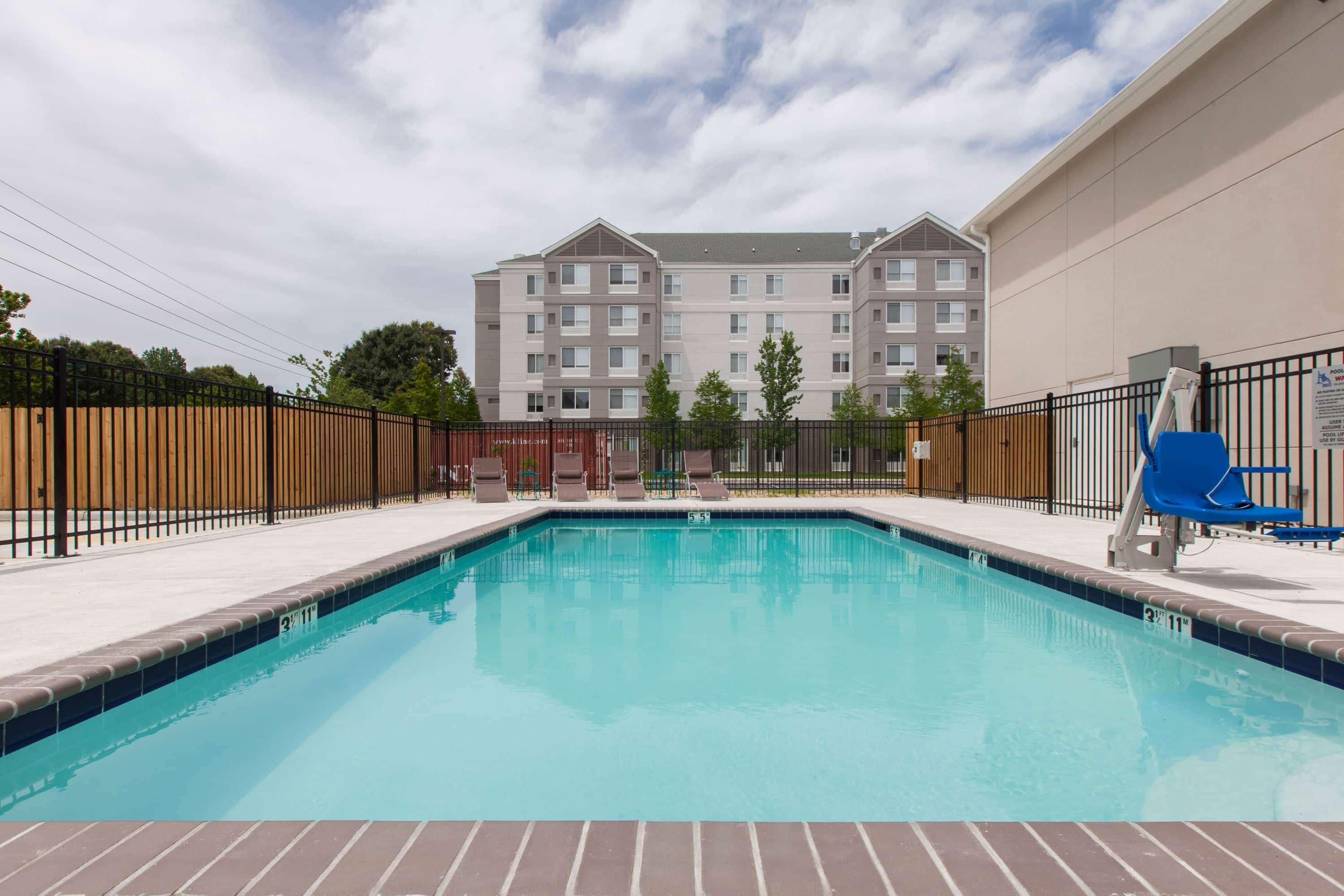 Days Inn By Wyndham Baton Rouge Airport Ngoại thất bức ảnh